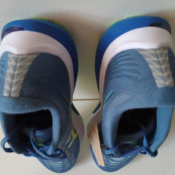 SOLD ELSEWHERE: Asics GT-2000 (version 11) - Mens size 12 - Picture 4 of 8